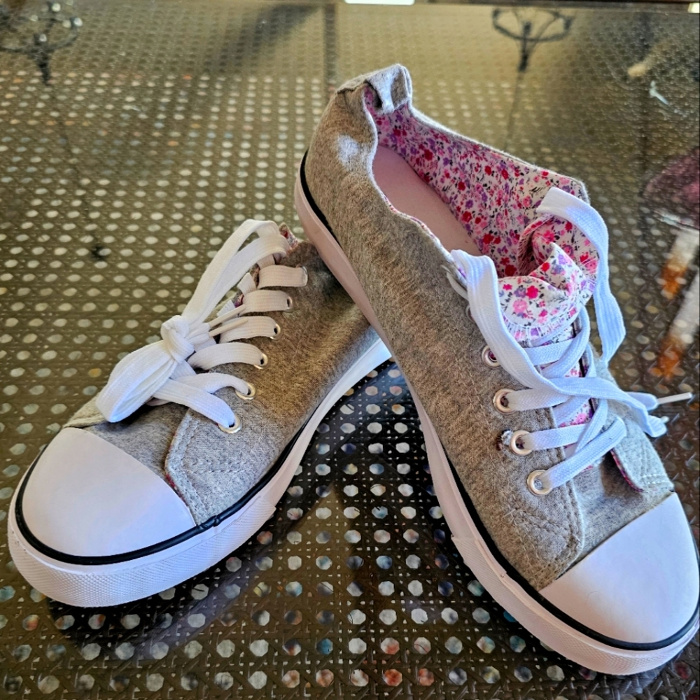 Twisted Slip in and Step Out